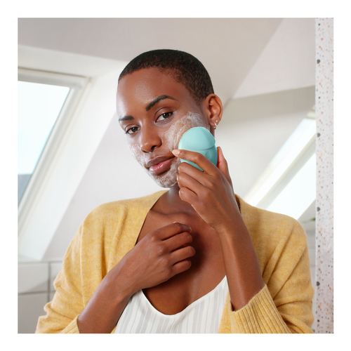 Buy Foreo LUNA™ Mini 3 Smart Facial Cleansing Massager For All