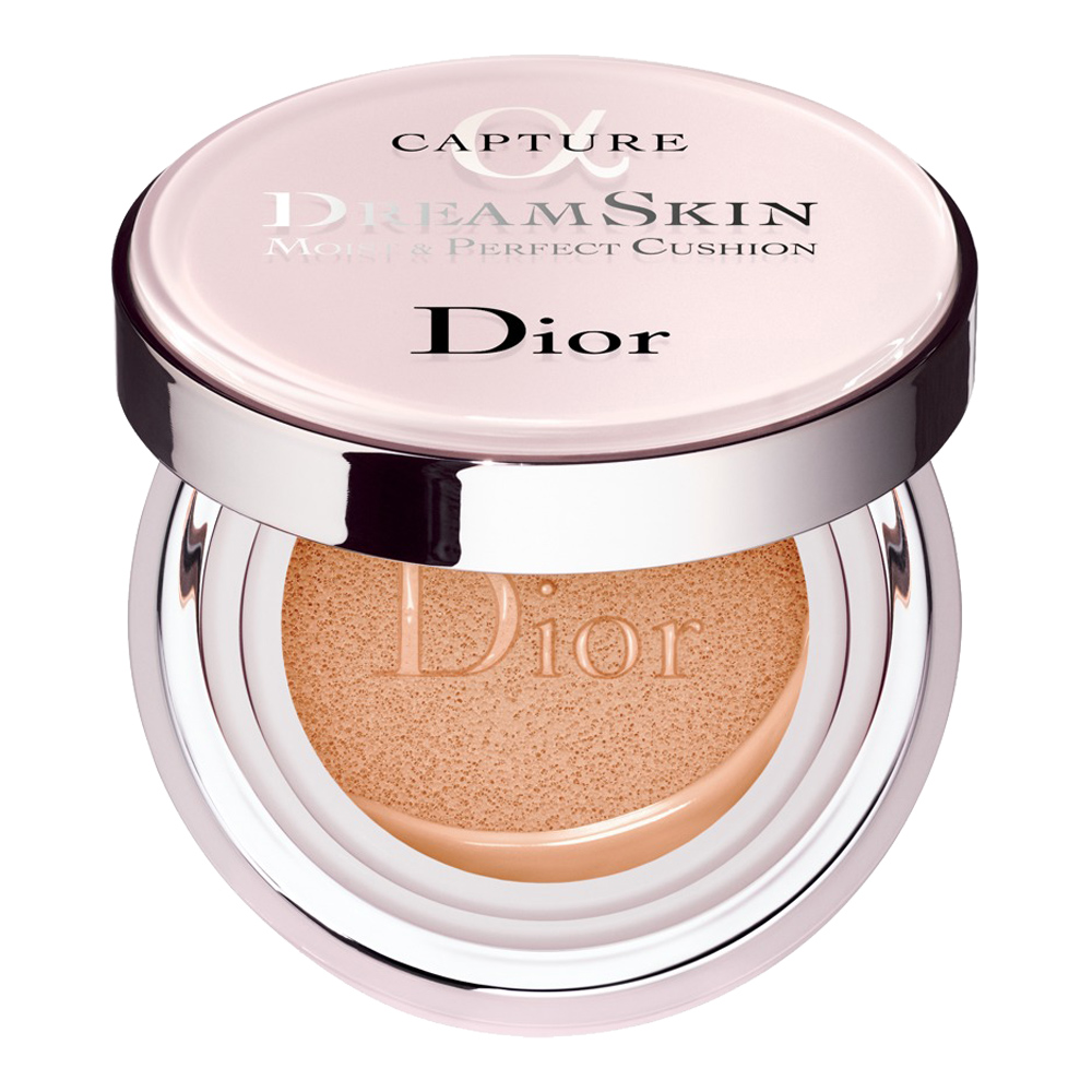 Capture DreamSkin Moist & Perfect Cushion Foundation SPF50 PA+++