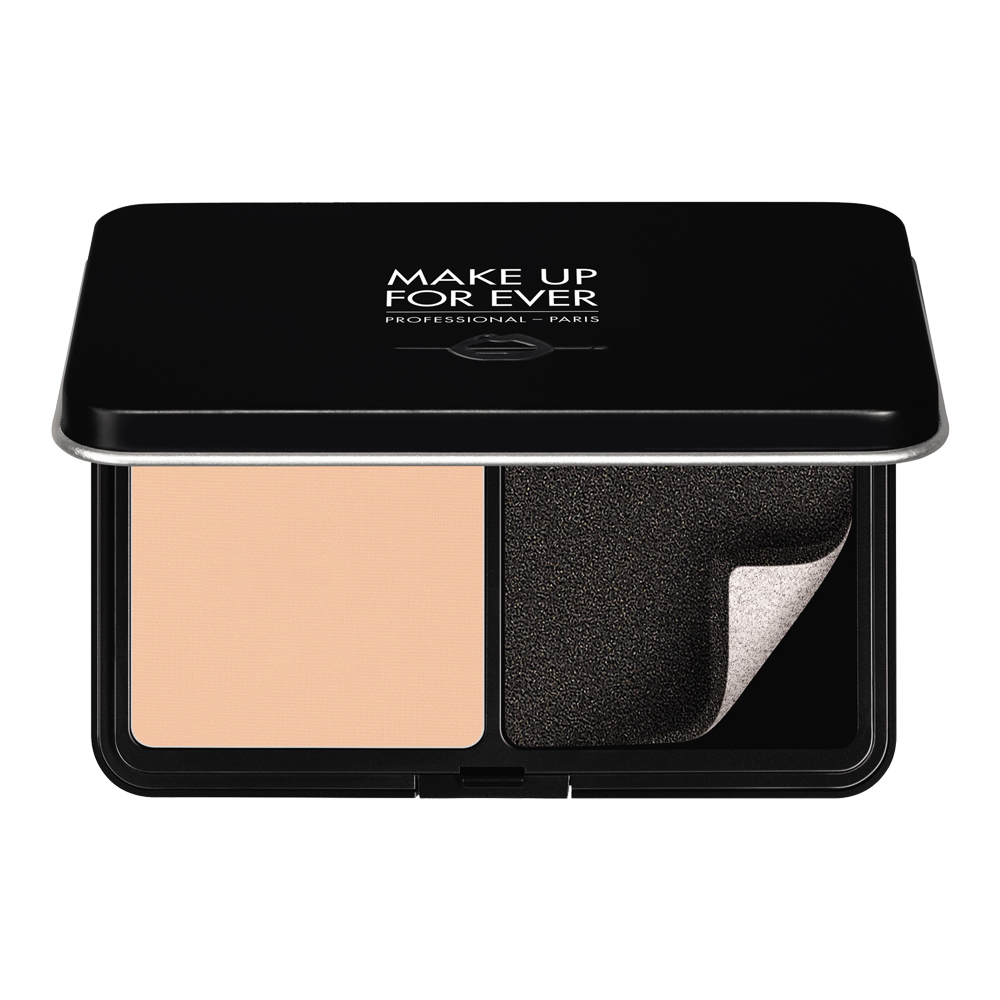 Matte Velvet Skin Blurring Powder Foundation