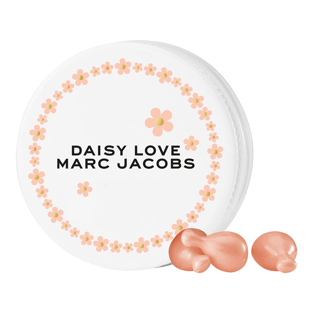 Daisy Drops Love For Her Parfum