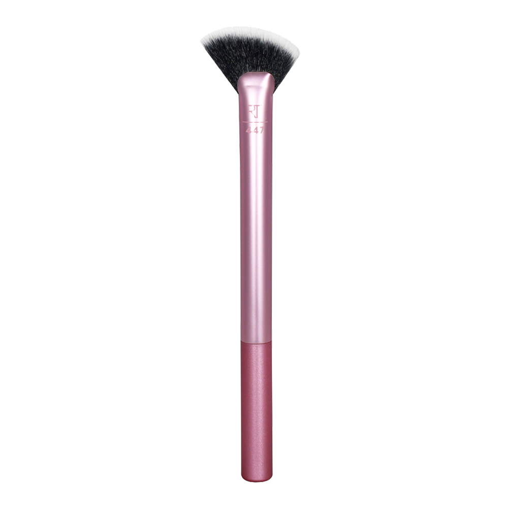 Sheer Radiance Fan Makeup Brush
