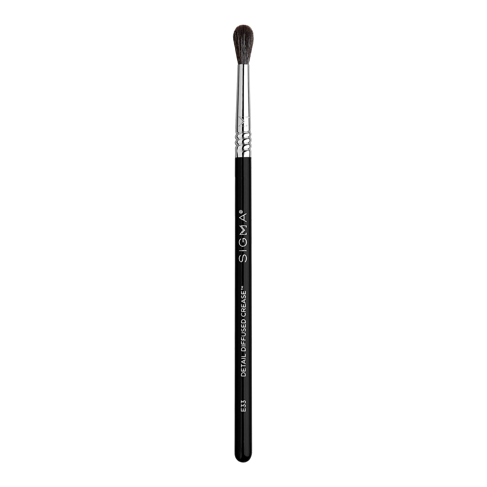 E33 Detail Diffused Crease Eye Brush