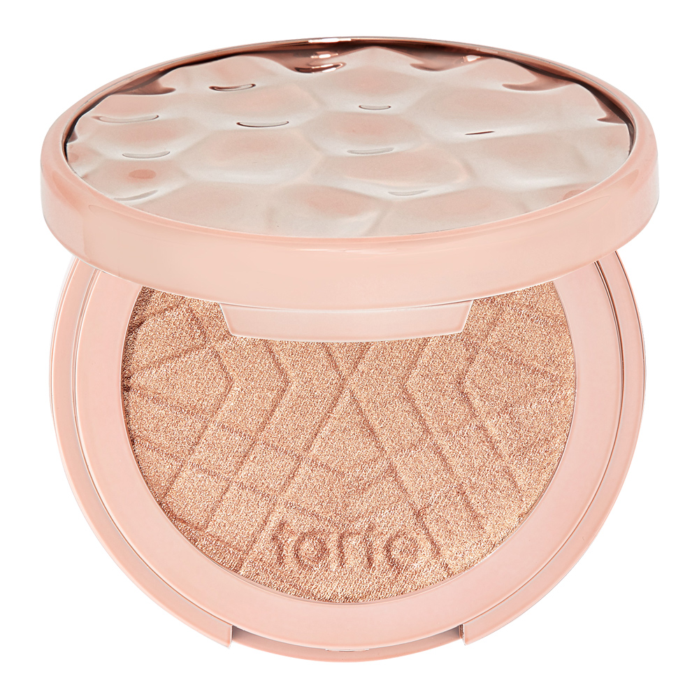 Shimmering Light Highlighter